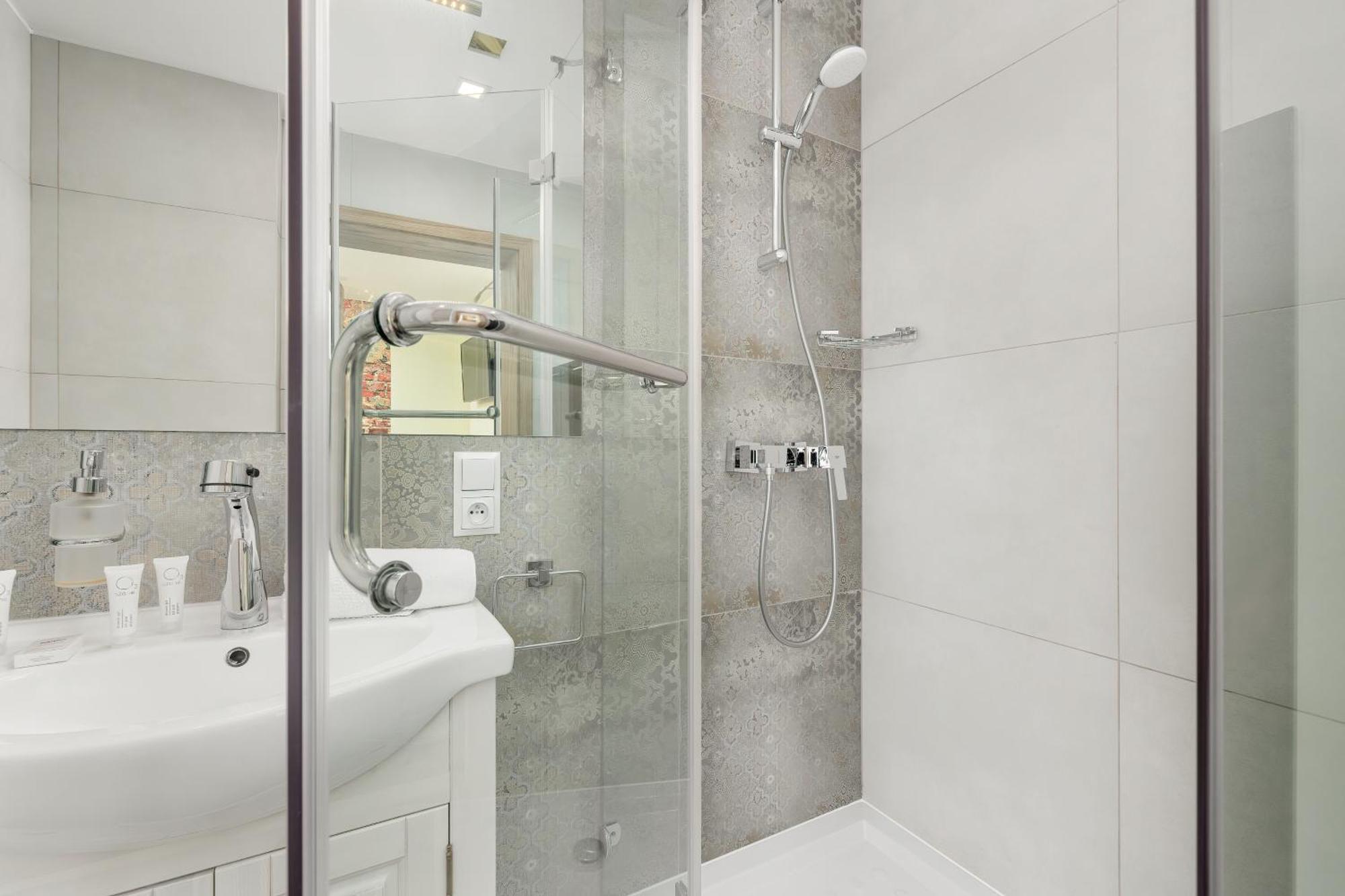 Nowoczesne I Stylowe Apartamenty W Centrum Bytomia Blisko Rynku By Noclegi Renters 외부 사진